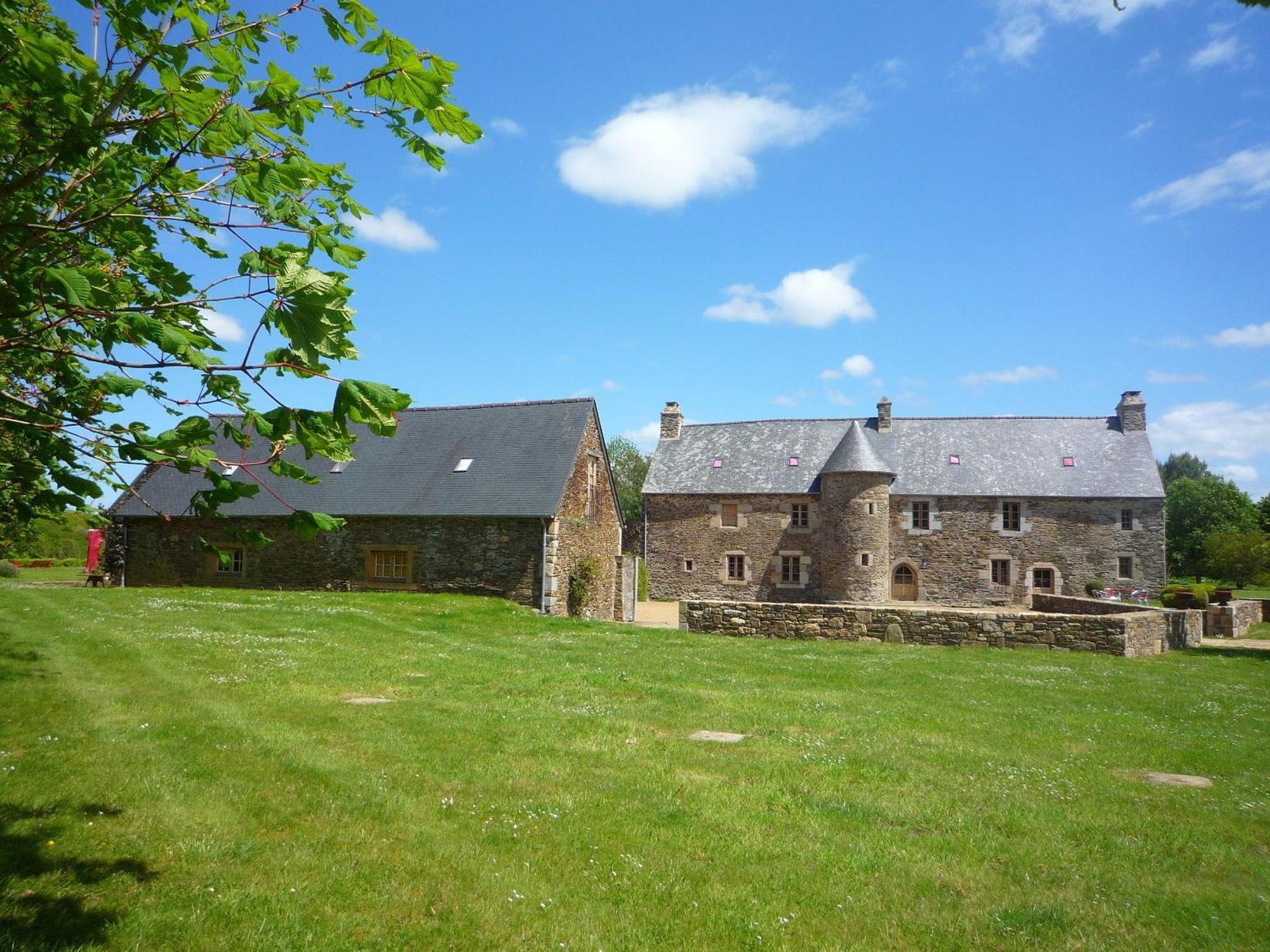 Gite Du Manoir Du Cosquer Pommerit-Jaudy Esterno foto